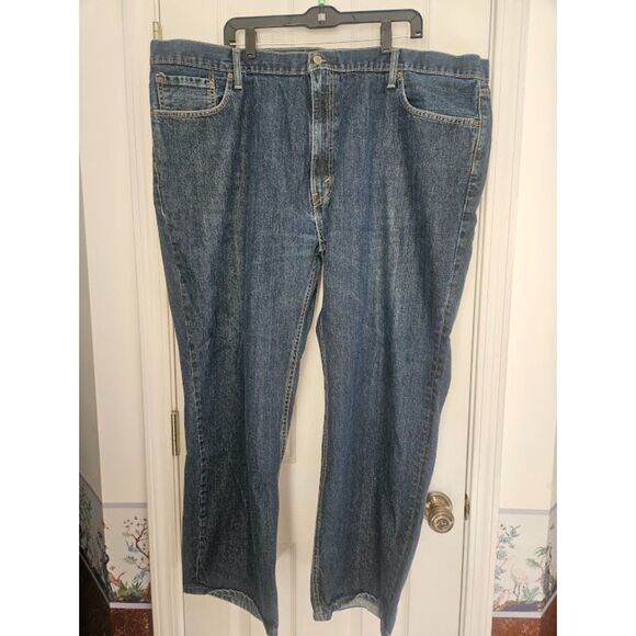 Levi Strauss men's 48x32 jeans - Picture 3 of 8